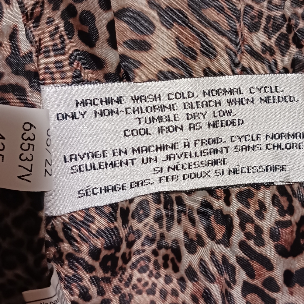 Via Spiga Quilted Clip Belt Coat - Picture 11 of 11